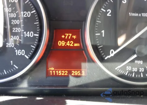 2011 BMW 328I xDrive из США, поврежденный, VIN WBAPK5C57BF126110